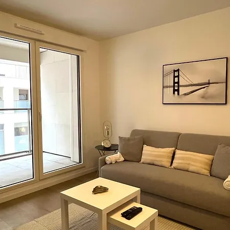 Goodguest-cosy New Bulding شقة *
